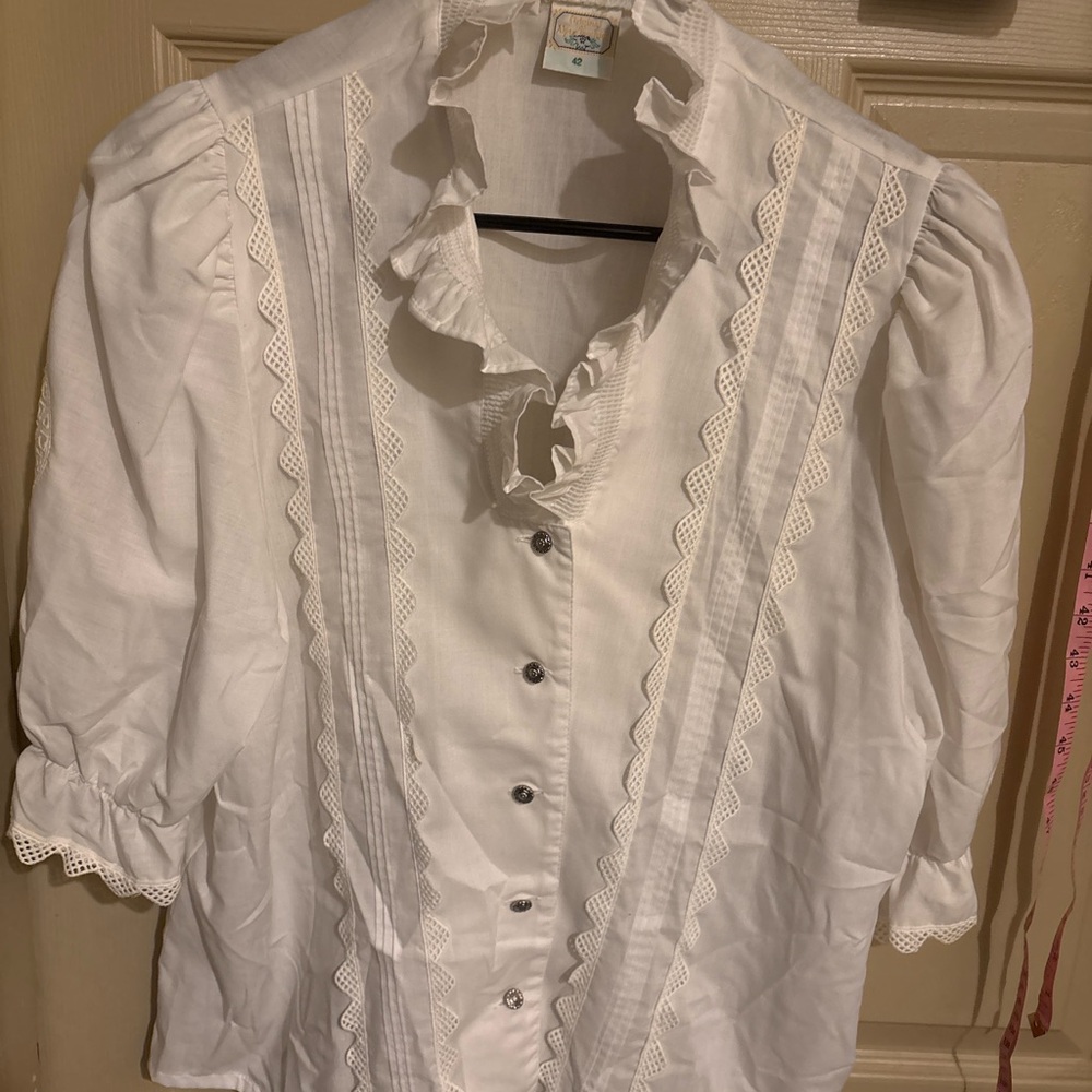 Alpen Trachten Women's White Ruffled Blouse - Picture 2 of 2
